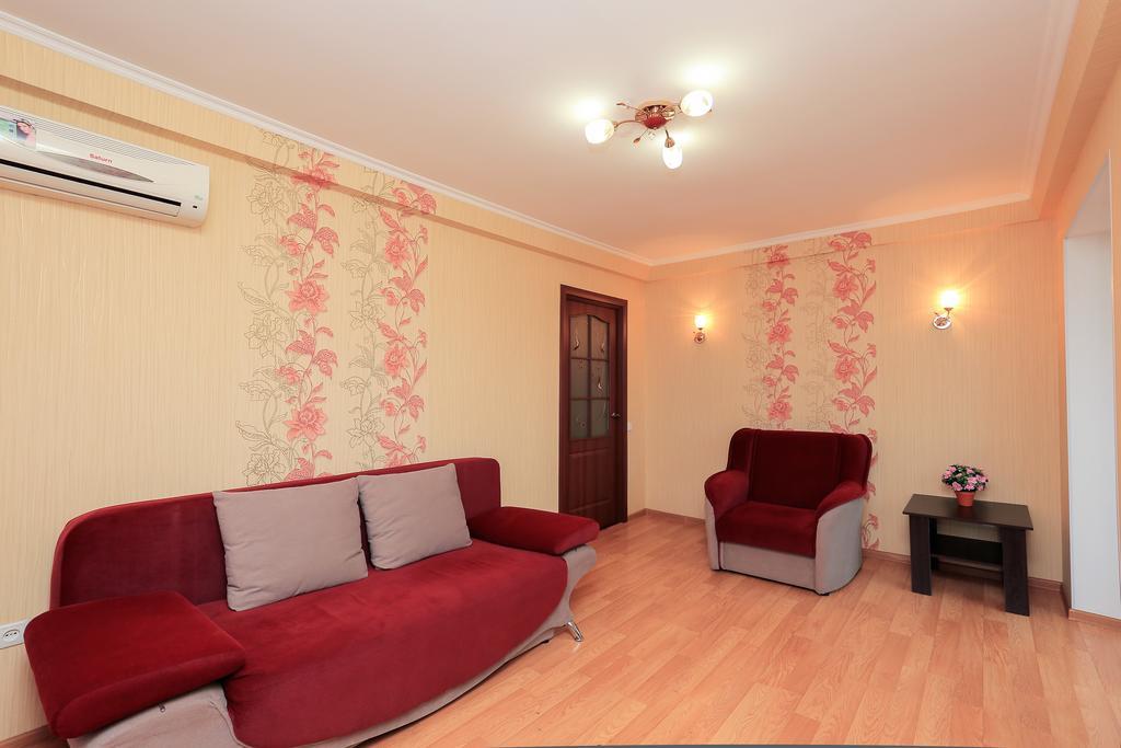 Apartment On Obolonskiy Prospect 12 Kiev Exterior foto